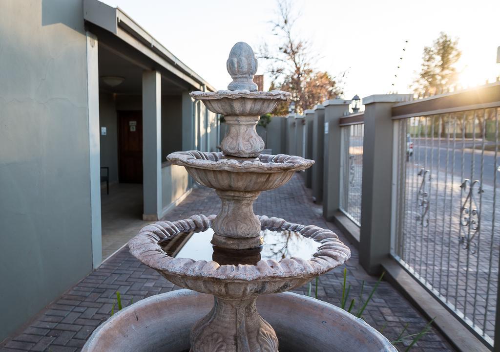 Postmasburg D Olive Rose Boutique Hotel Exterior photo